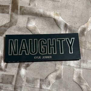 Kylie Jenner Naughty Eyeshadow Palette - Black